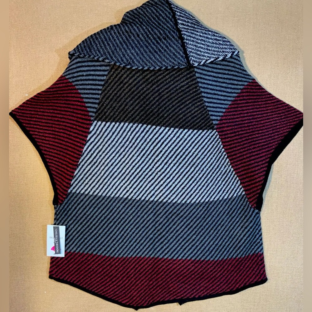 Chelsea & Theodore Oversized Knit Pullover Sweater with Cowl Neck